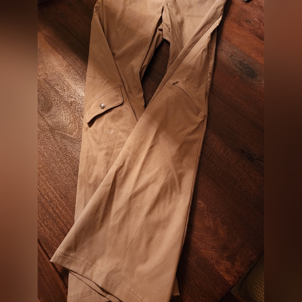 NWT- Athleta Low Rise Dipper Pants - Picture 5 of 14